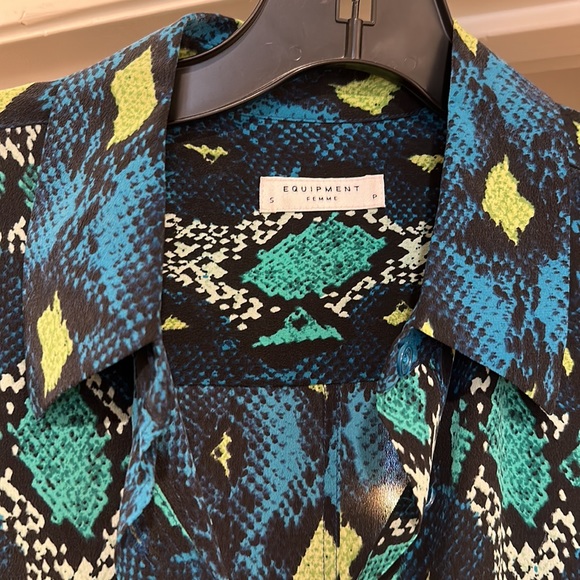 Equipment Silk Dress with flat front pockets - Picture 2 of 3